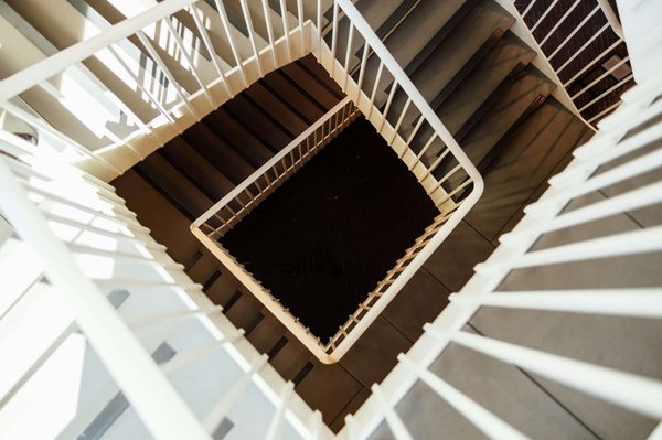 Accessoires pour garde-corps : personnalisation et fonctionnalité